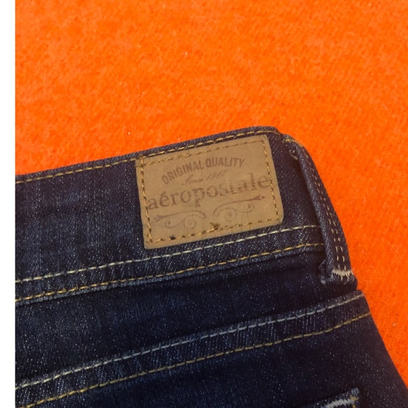 Aeropostale Low Rise Flare Hipster Jeans - Picture 9 of 11
